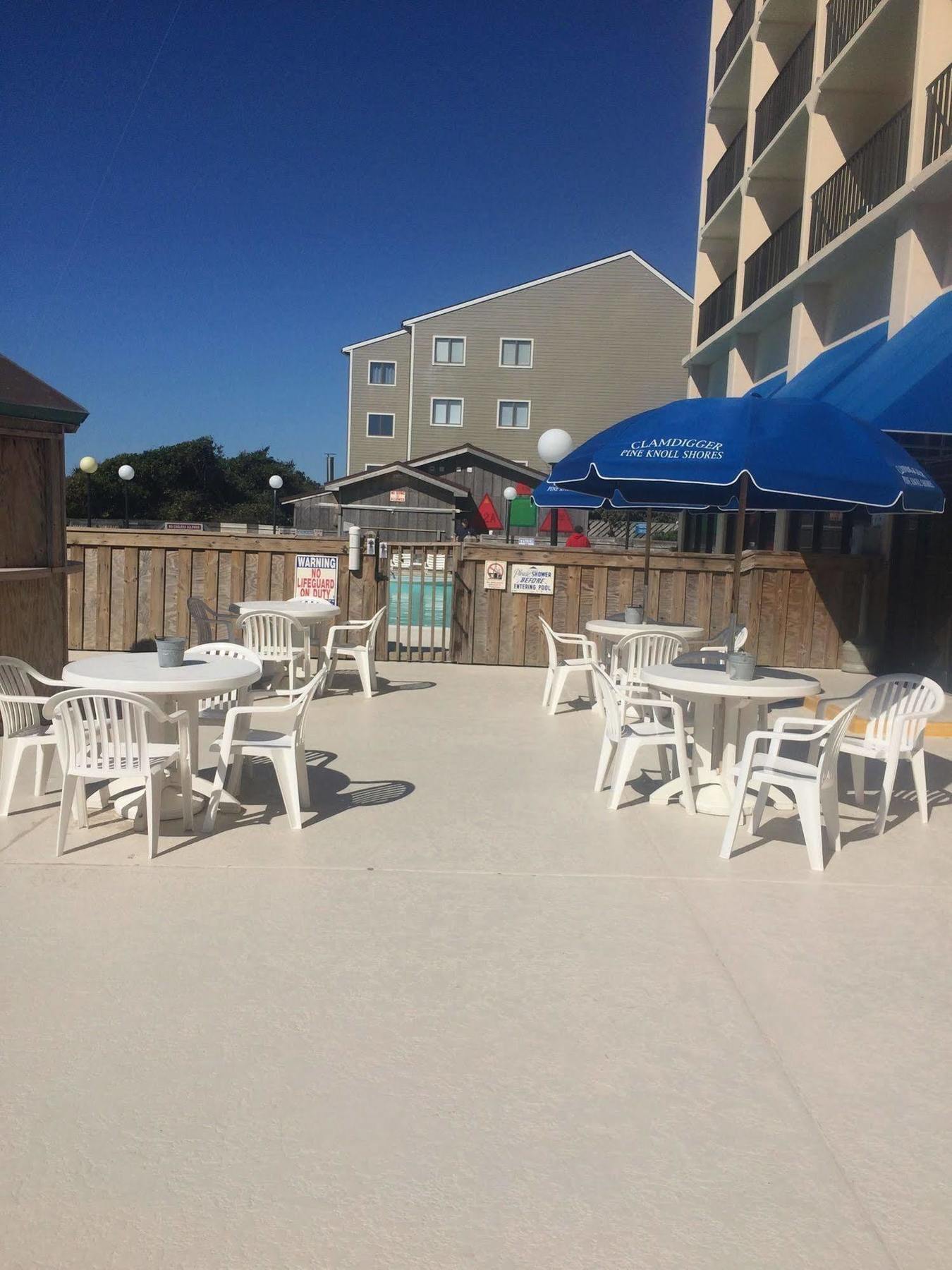 Hotel Crystal Coast Oceanfront Pine Knoll Shores